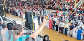 Foto: Más de 3000 personas, se reunieron en las instalaciones del Polideportivo Solidaridad en Ocotal para celebrar el Día Nacional de la Biblia/TN8