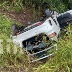 Foto: En la carretera de Juigalpa a Managua, se registró un accidente de tránsito donde un vehículo se precipitó a una Alcantarilla/TN8