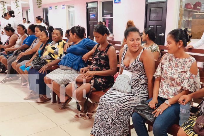 Foto: Gran Feria de Salud Integral para embarazadas, que se desarrolló en Bilwi garantizando una atención médica de calidad/TN8