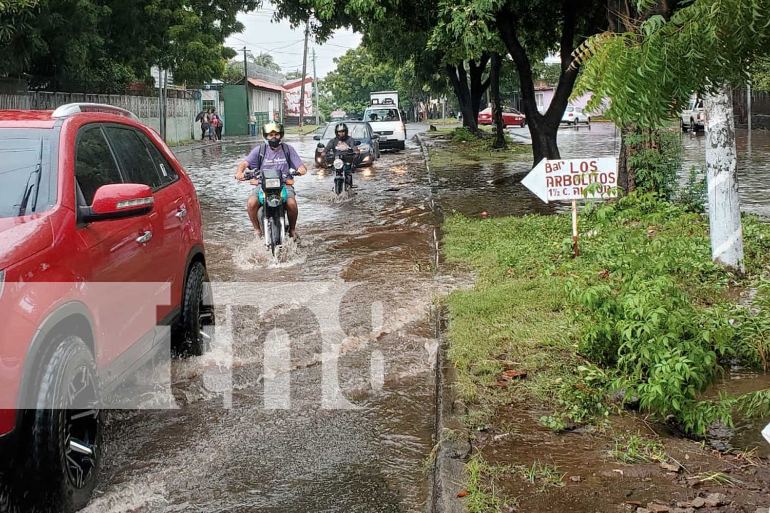 Foto: Lluvias generadas por las ondas tropicales 26 y 27/TN8