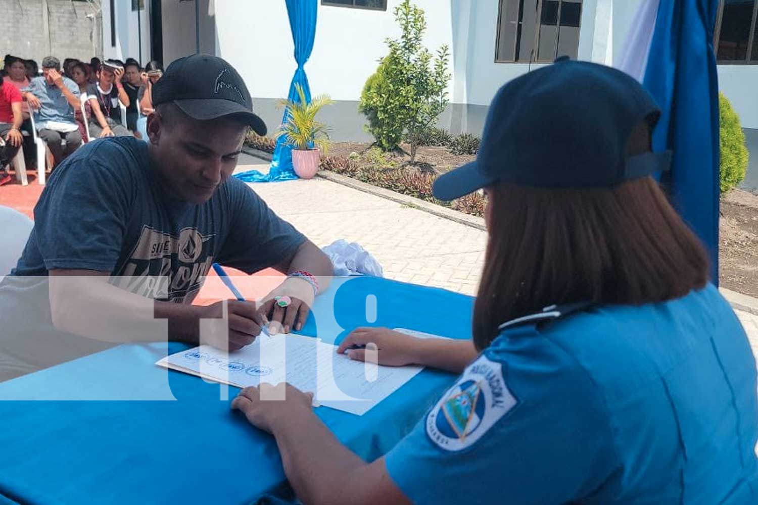 Foto: Celebran el retorno a casa con el beneficio de convivencia familiar /TN8