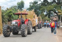 Foto: Jalapa se llenó de color y alegría con el tradicional desfile/Cortesía