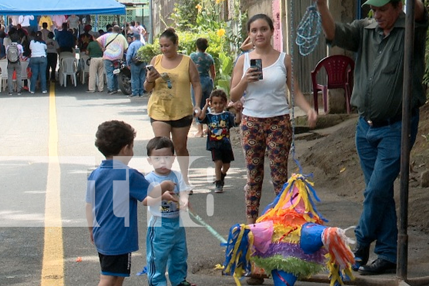 Foto: "Calles para el Pueblo" beneficia a habitantes de Villa Libertad /TN8