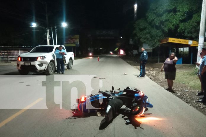 Foto: Accidente en la entrada a la calle del Amor, en la ciudad de Rivas/TN8