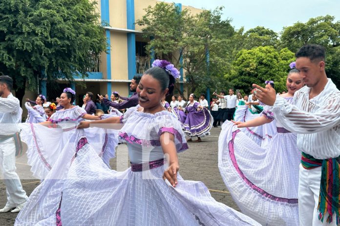 Foto: Desfile patriótico en Managua: Jóvenes salen a las calles en honor a héroes nacionales/TN8