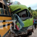 Foto: Microbús choca con bus, deja un fallecido y tres heridos graves en Prinzapolka/TN8