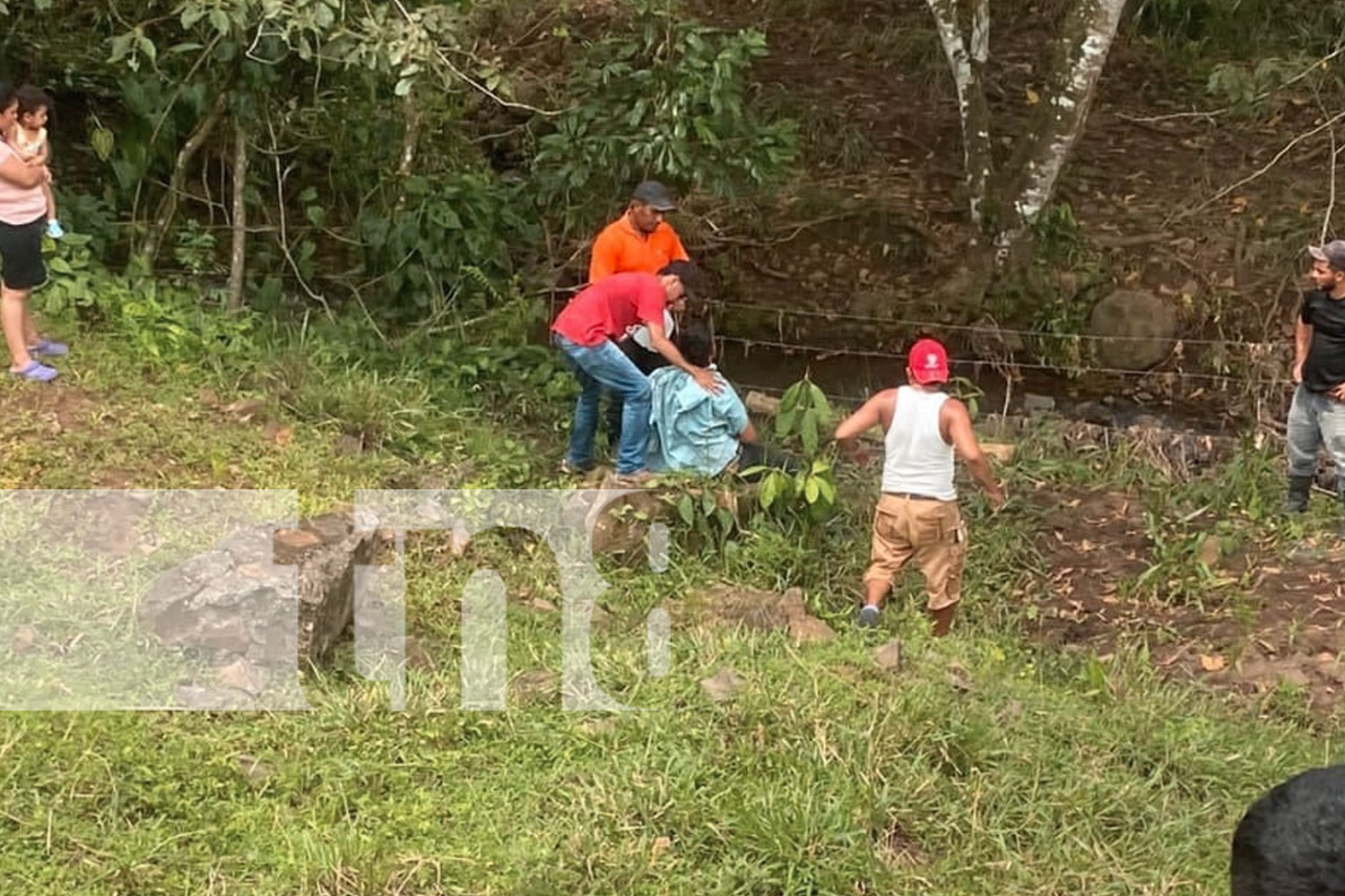 Foto: Desperfecto mecánico provoca volcadura en Bocana de Paiwás/TN8