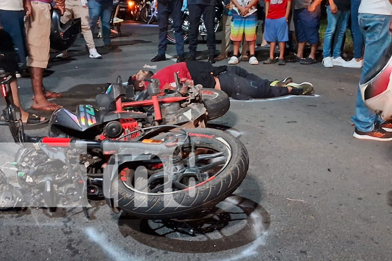 Foto: Motociclista fallece tras colisión con camioneta en Managua/TN8