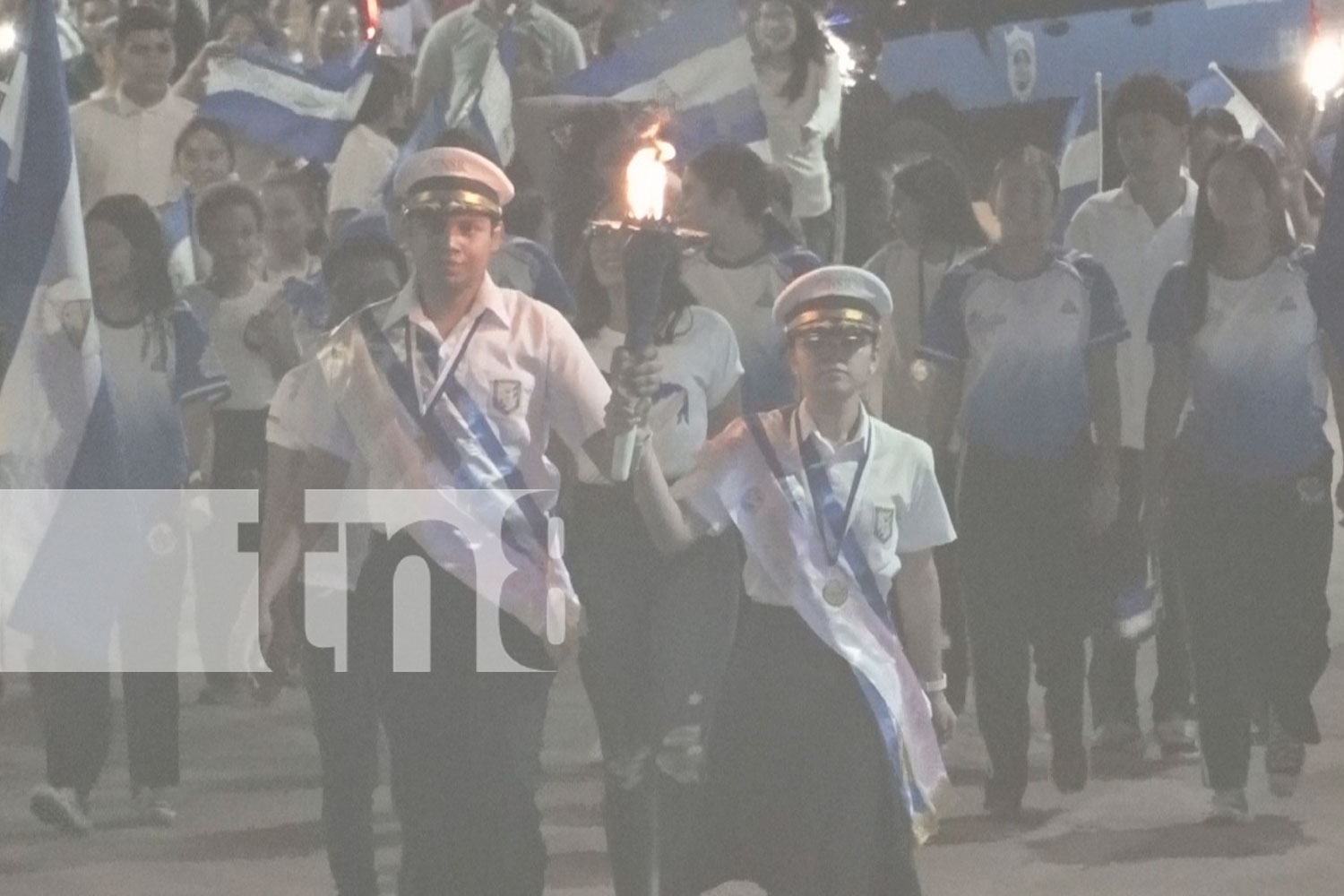 Estudiantes de Estelí reciben la antorcha de la libertad con fervor patriótico