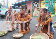 Foto: URACCAN destaca la importancia del maíz en su carroza en la Feria de Siuna/TN8