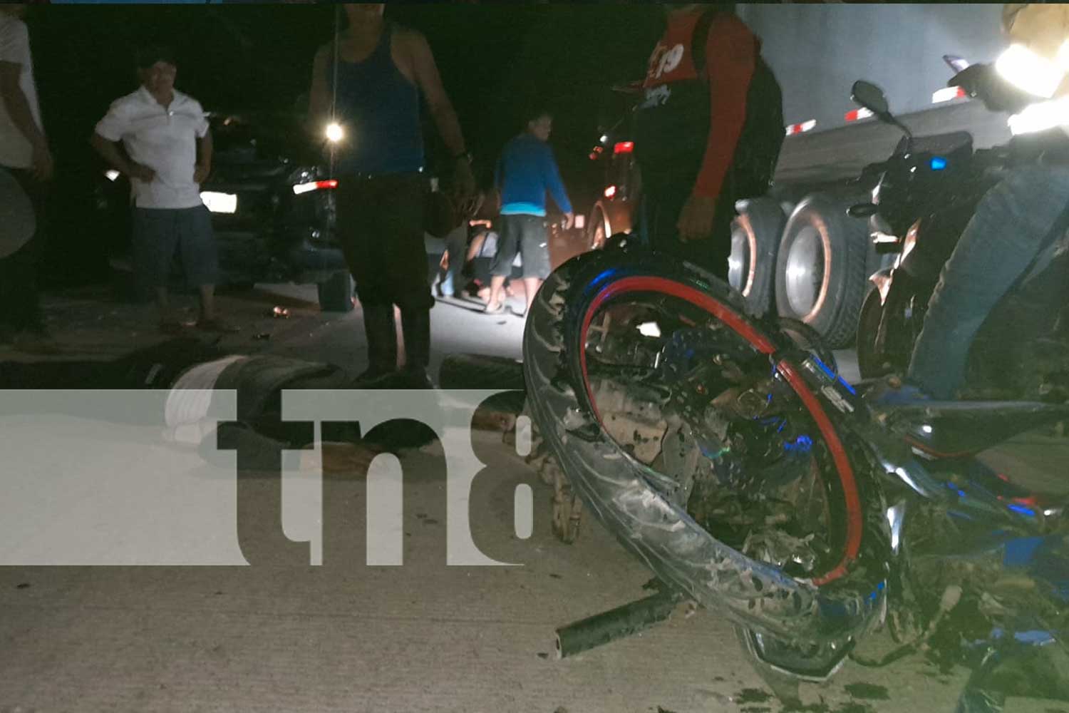 Foto: Invasión de carril provoca fuerte accidente vial en Bonanza / TN8