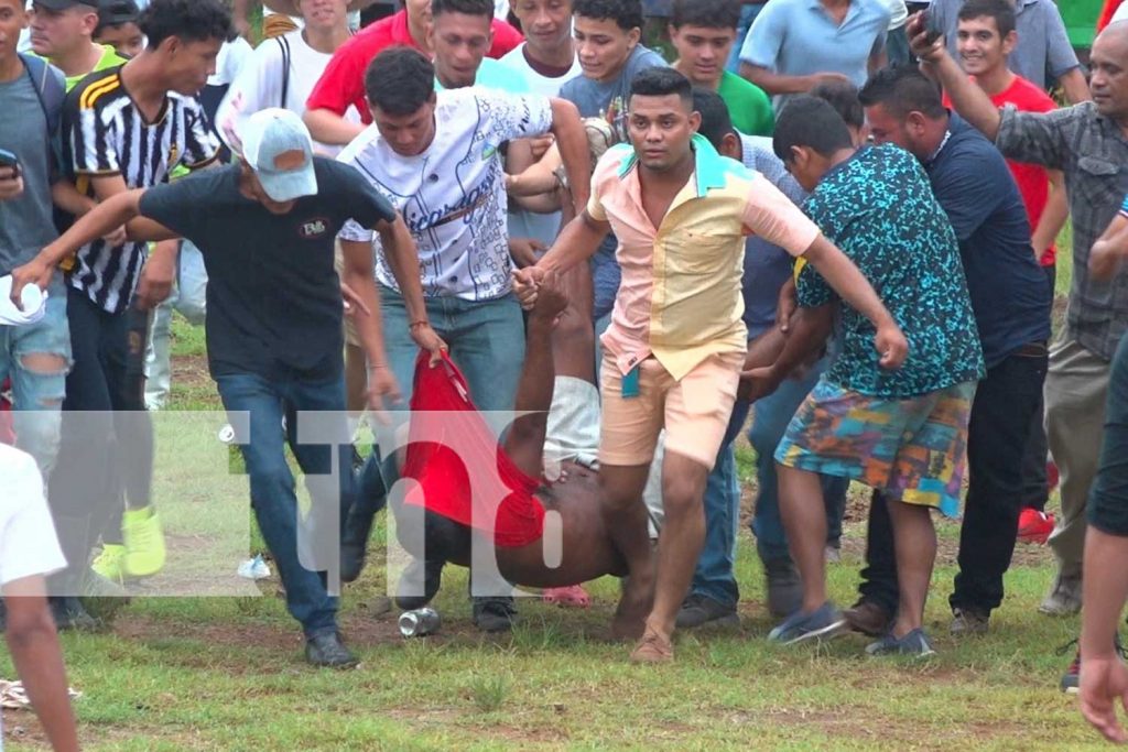 Foto: Varios heridos en el último día de monta en las fiestas patrias de Juigalpa, Chontales/TN8