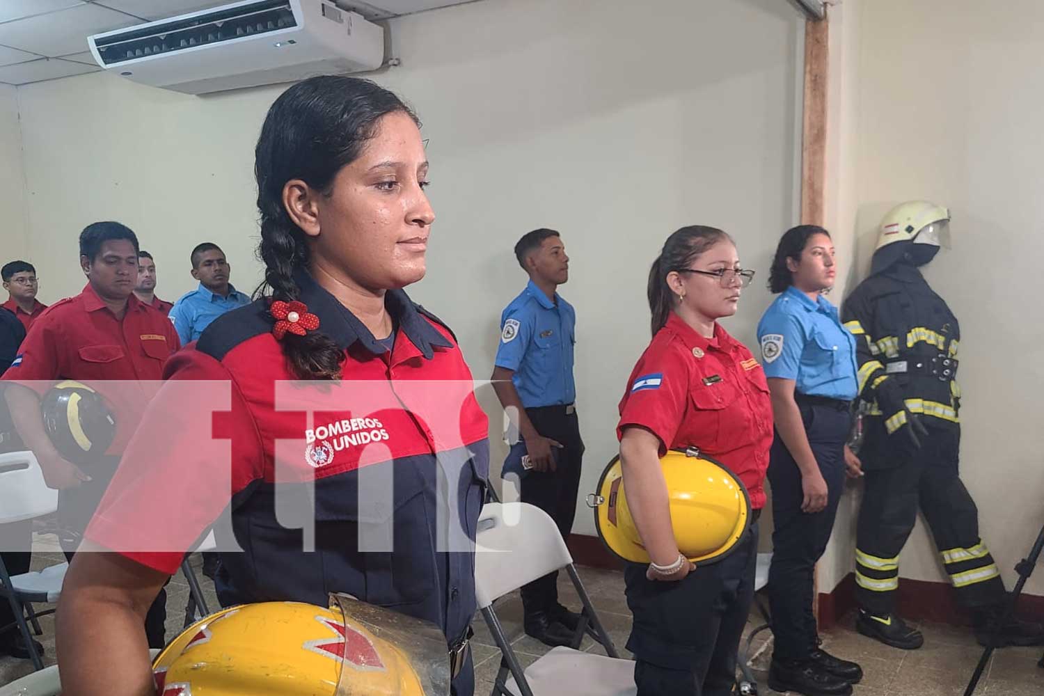  31 bomberos participaron en el acto de apertura del curso titulado "Rescate de Personas en Accidentes de Tránsito