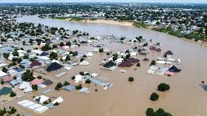 Foto: 281 reclusos escaparon de prisión a causa de las inundaciones