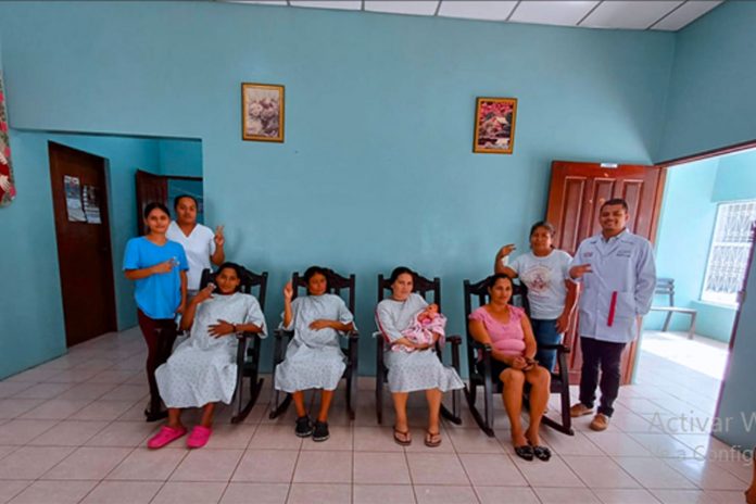 Foto: Remodelación de Casa Materna en Comalapa brindará mejores condiciones para futuras madres/ Cortesía