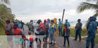 Foto: Panga es rescatada con sus tripulantes por la Fuerza Naval en Caribe Sur / TN8