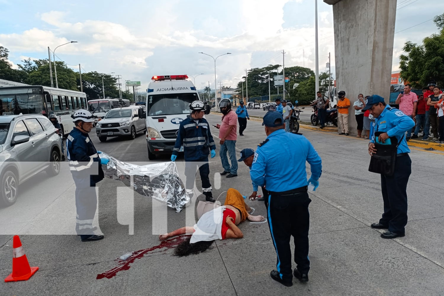 Foto: Mujer de 66 años pierde la vida al ser arrollada por una rastra en Las Piedrecitas, Managua/TN8