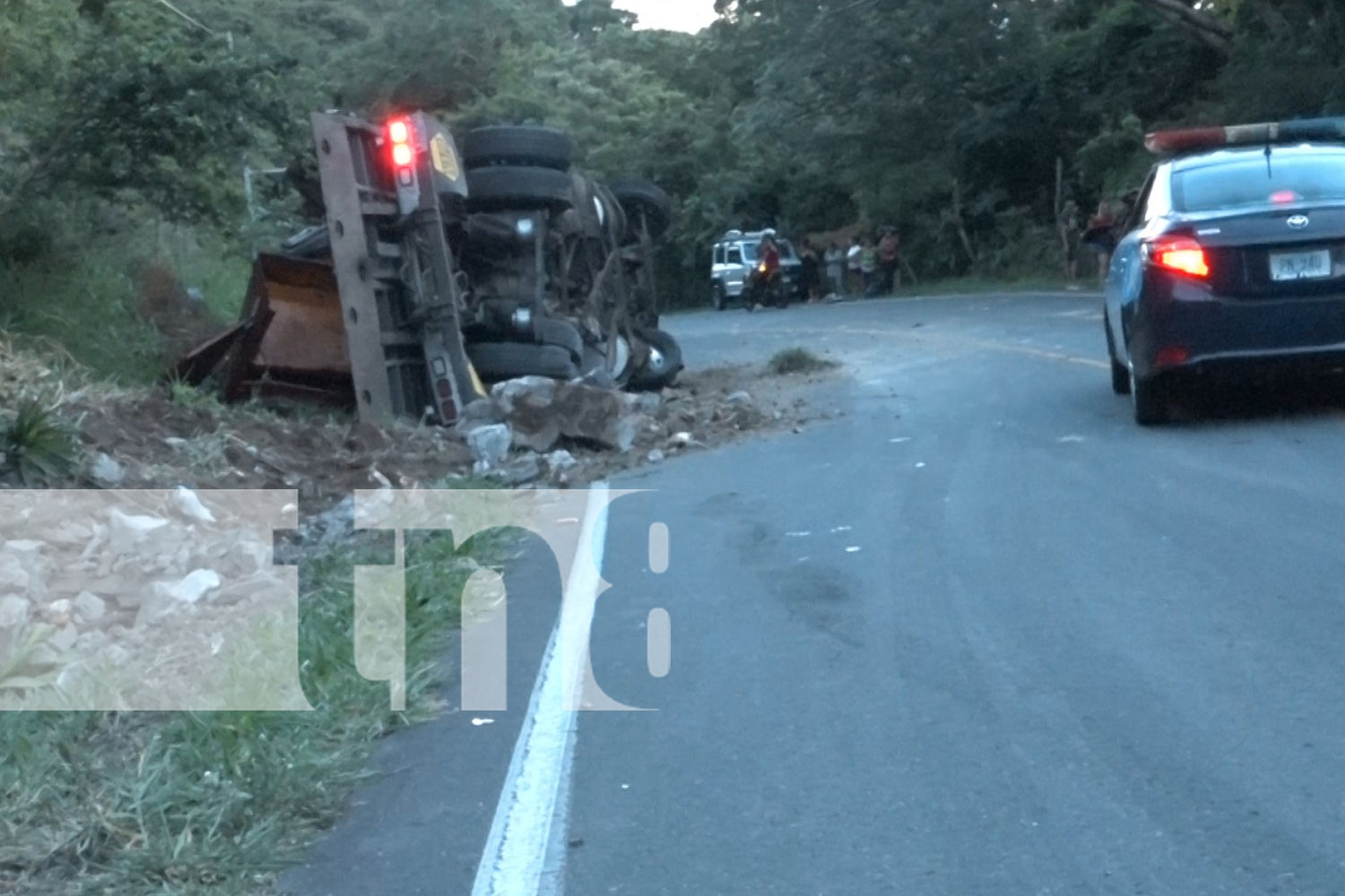 Foto: Falla en frenos provoca choque entre camión y carro en Carretera Jinotega-Matagalpa/TN8