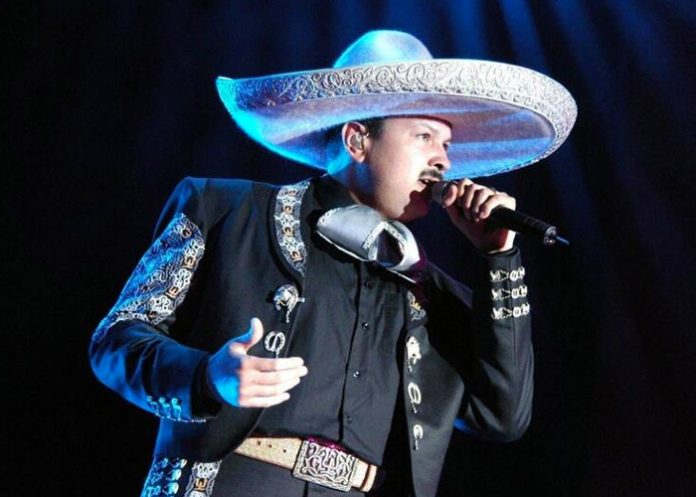 Foto: Pepe Aguilar será galardonado con el Premio Billboard/Cortesía