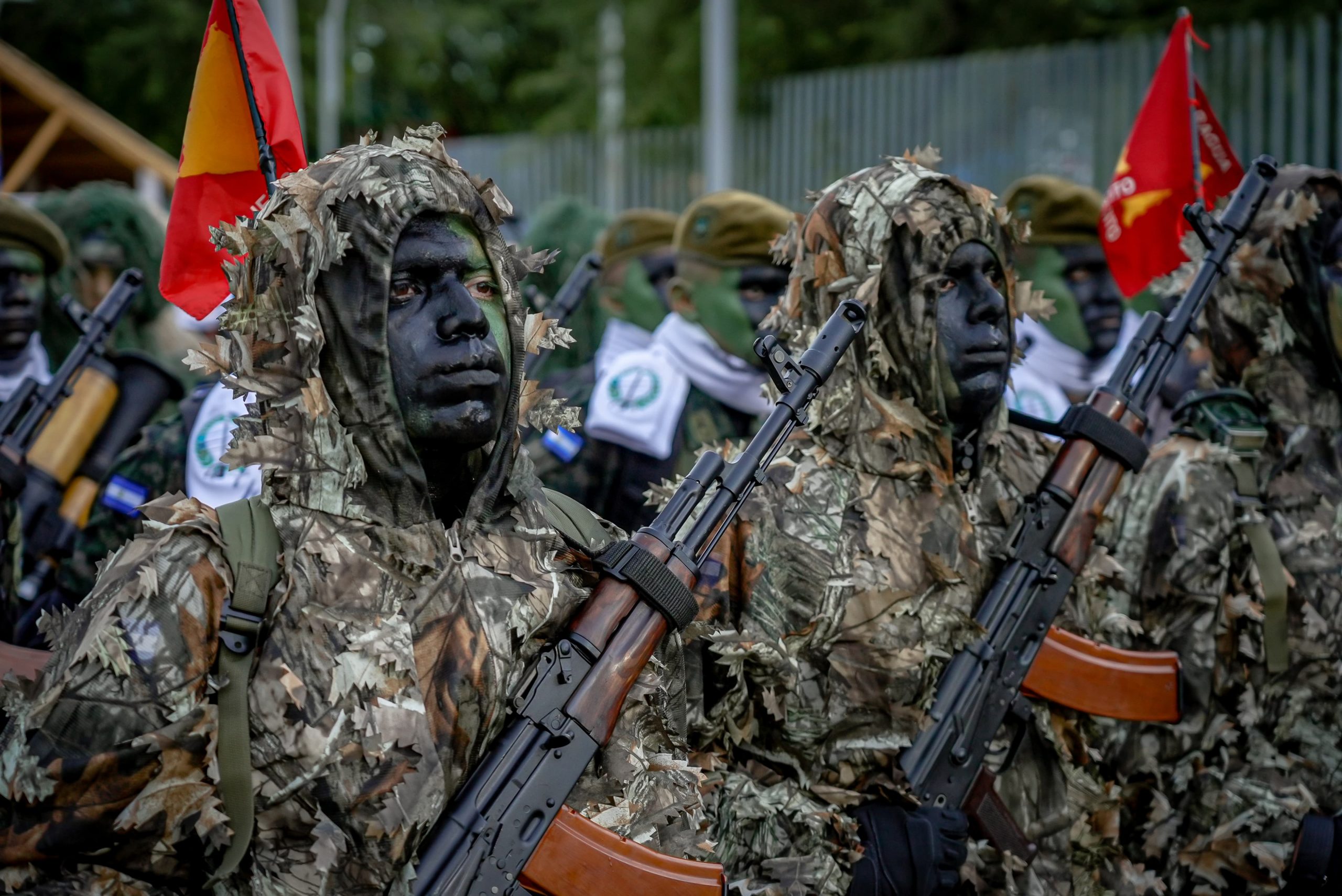 Foto: Presidente Daniel Ortega encabeza el Desfile Militar por el 45 aniversario del Ejército de Nicaragua / TN8