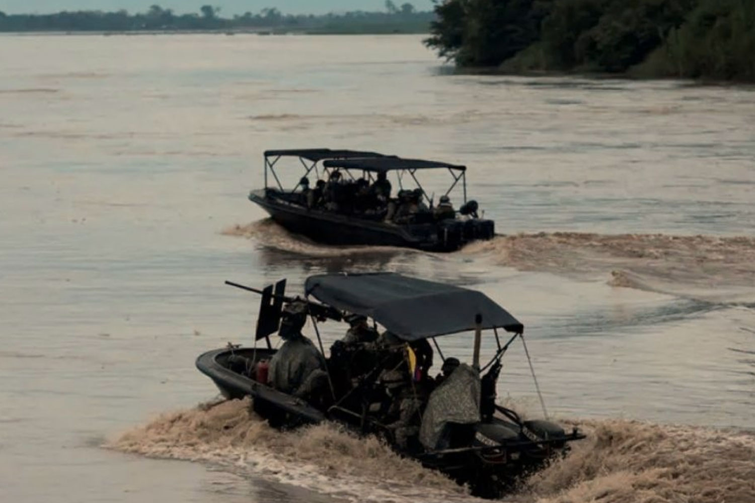 Foto: Lanzan al mar a 16 personas frente a las costas de Colombia /Cortesía