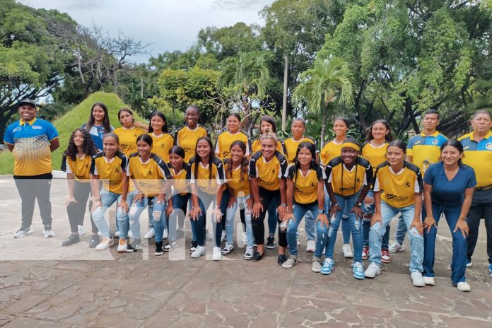 Foto: Prioridad al fútbol femenino en Nicaragua: Atletas equipadas para competir / TN8