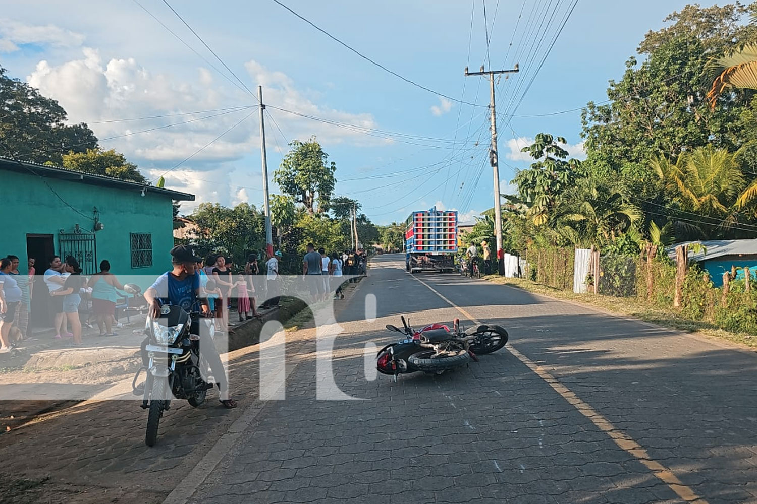 Foto: Accidente vial en Jalapa deja a un menor de edad lesionado/TN8