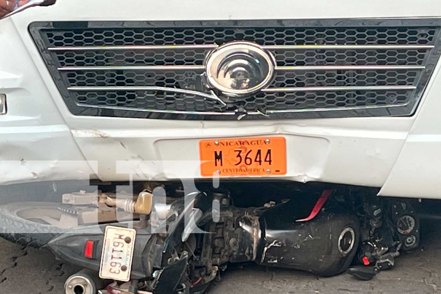 Foto: Motorizado pierde la vida tras brutal atropello en San Luis, Managua/ TN8