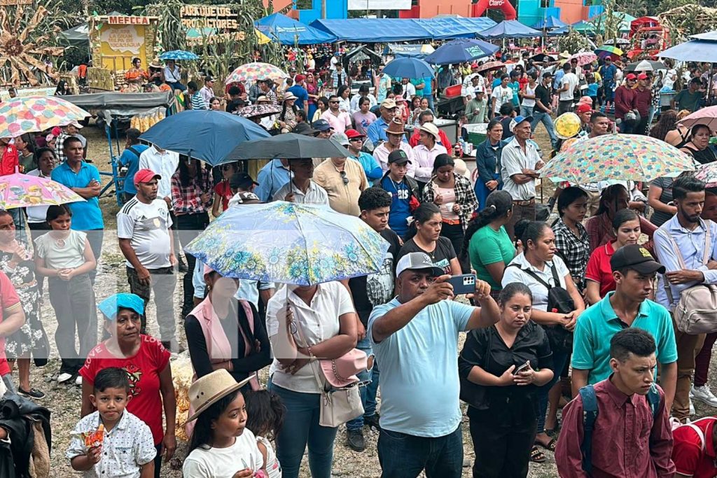 Foto: Celebran la edición 41 de la gran Feria Nacional del Maíz en Jalapa/TN8