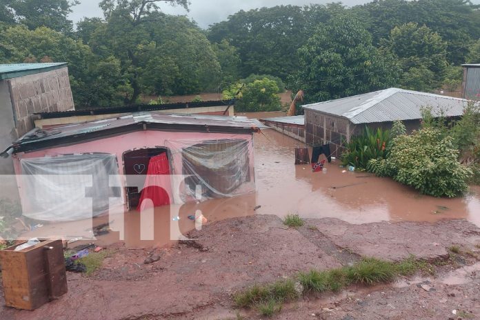 Foto: Viviendas anegadas en comarcas aledañas de Chontales /TN8