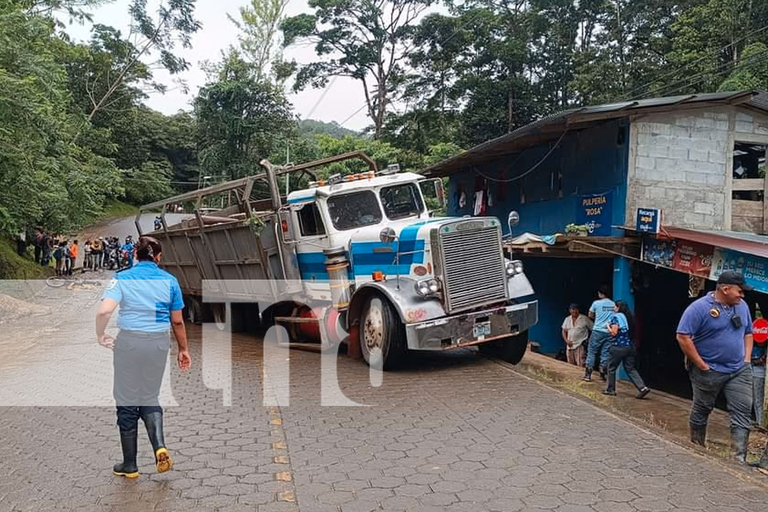 Foto: Desperfecto en camión provoca accidente en Santo Domingo, Chontales/TN8