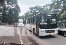 Foto: Joven universitario fallece al pasarle las llanas de un bus en carretera a Xiloá/ TN8