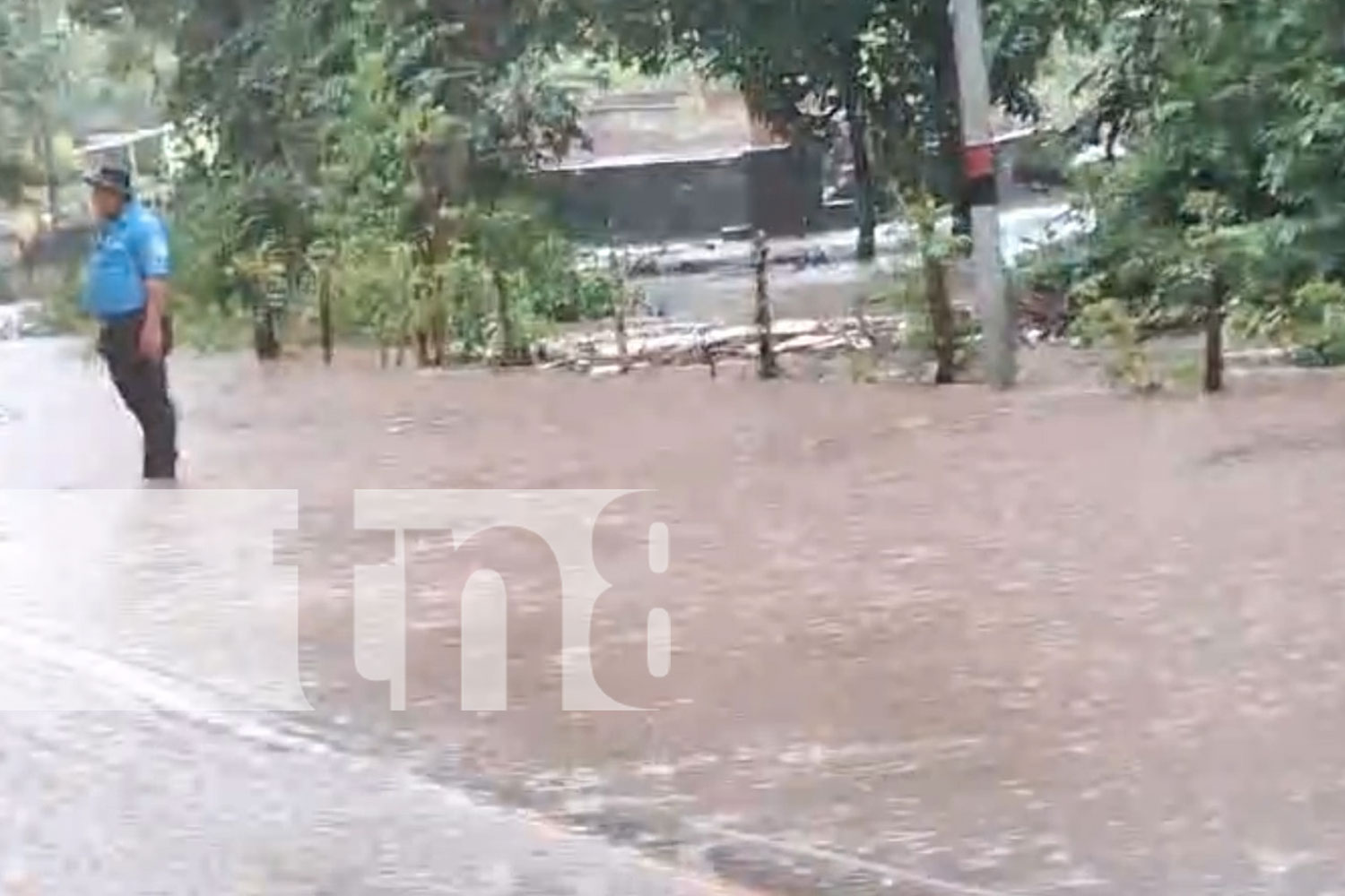 Foto: Emergencia en La Dalia: Desbordamiento del río Carateras afecta más de diez viviendas/TN8