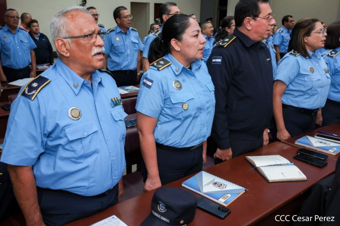 Foto: Nuevos nombramientos en la Dirección Antinarcóticos de la Policía Nacional/TN8