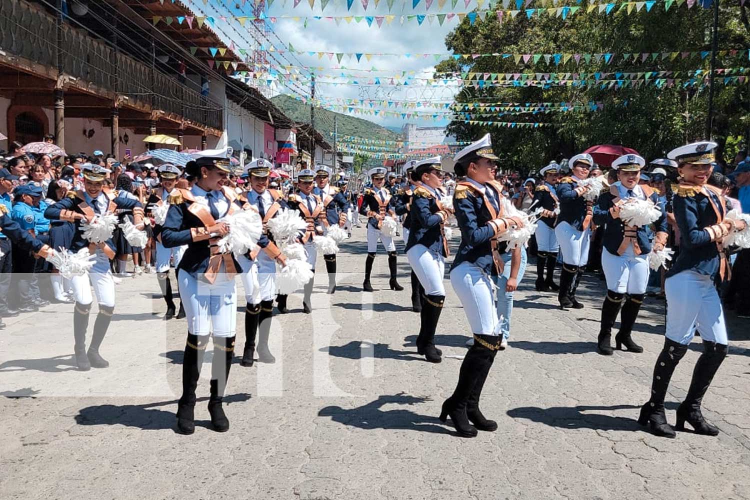 Foto: Desfile patrio en conmemoración a los 168 años de la batalla de San Jacinto y 203 años/TN8