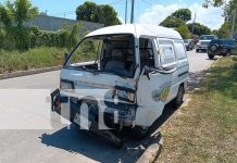 Foto: ciudadano conducía un microbús blanco con destino a Ciudad Sandino provoca accidente de tránsito/TN8