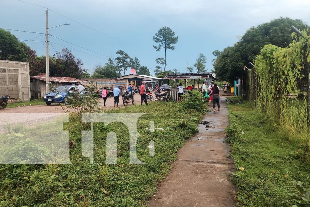 Foto: Microbús choca con bus, deja un fallecido y tres heridos graves en Prinzapolka/TN8