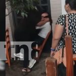 Foto: Violento enfrentamiento entre tres mujeres en bar de Granada queda registrado en video/TN8