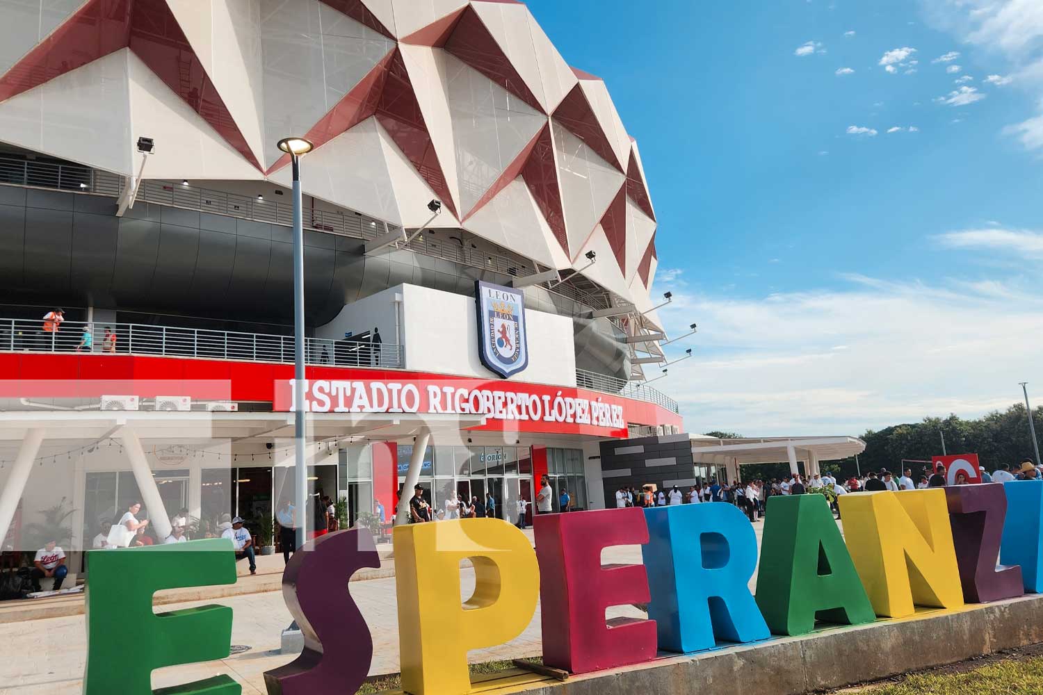 Foto: Nicaragua goza de nuevo Estadio de Béisbol Rigoberto López Pérez /TN8