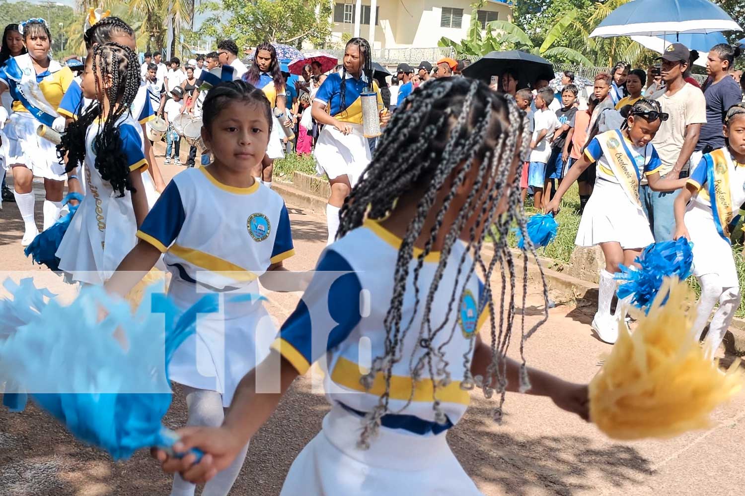 Foto: Desfile patrio en conmemoración a los 168 años de la batalla de San Jacinto y 203 años/TN8