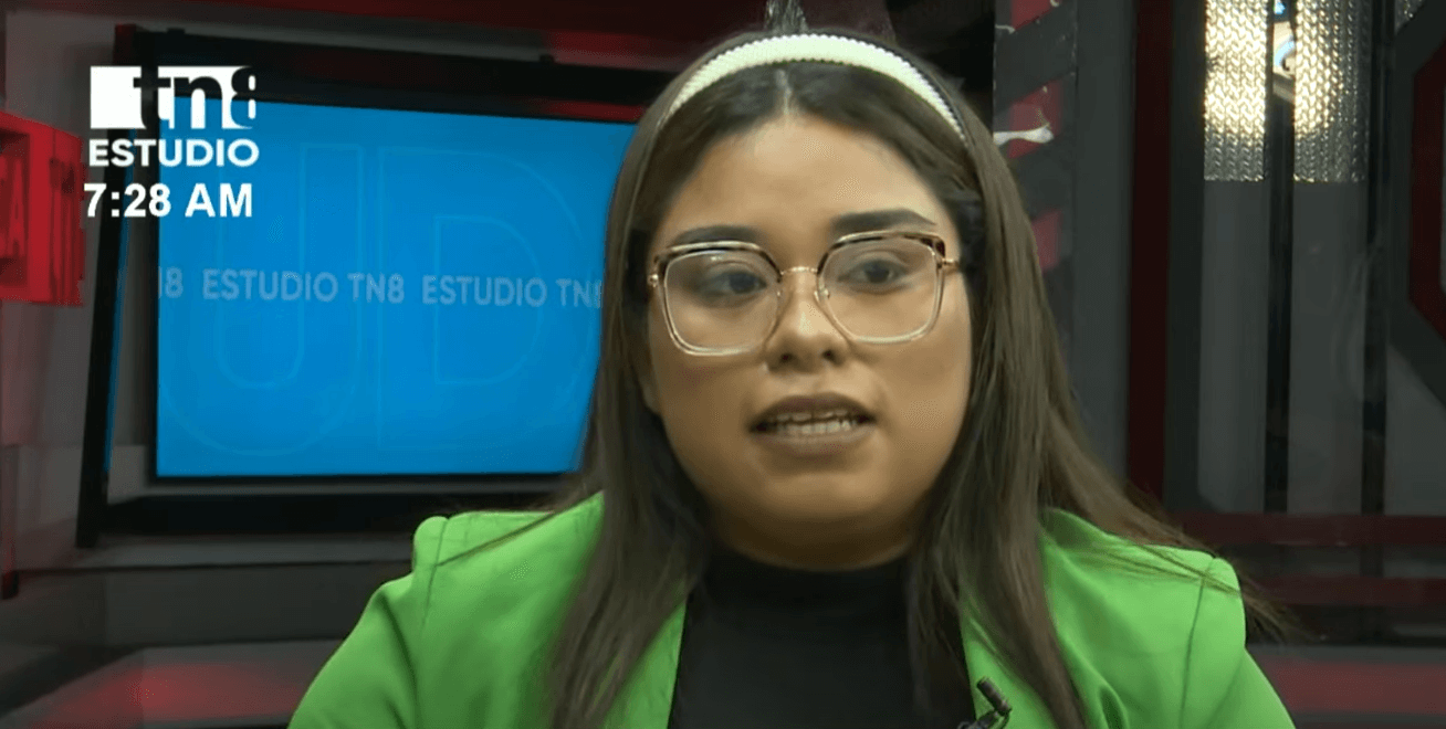 Foto: Belén Baltodano, productora de noticiero Crónica TN8