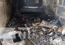 Foto: Fuerte incendio en una vivienda de La Borgoña, Ticuantepe / TN8