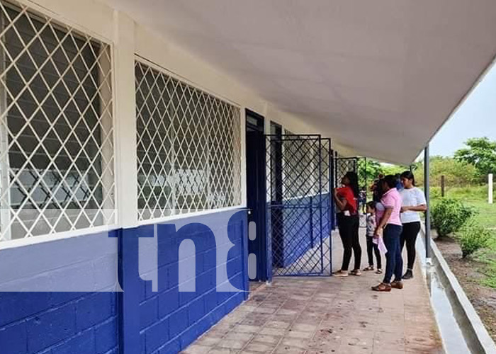 Foto: Rehabilitan colegio en una comunidad de Puerto Cabezas / TN8