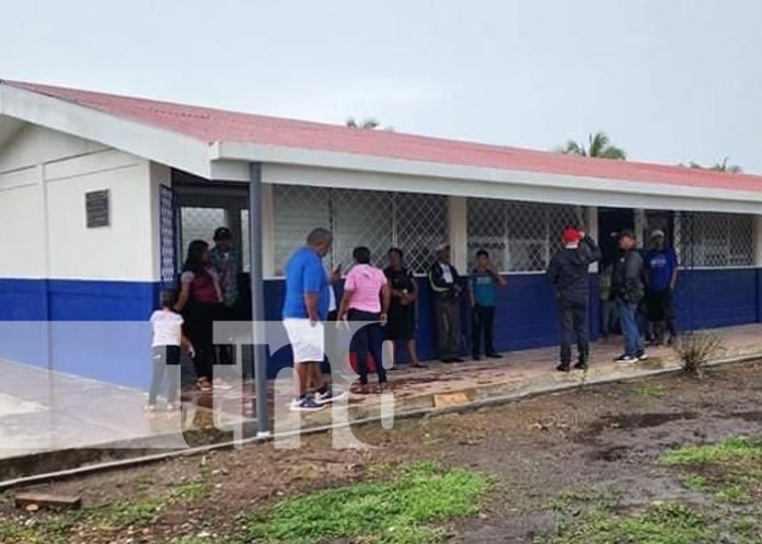 Foto: Rehabilitan colegio en una comunidad de Puerto Cabezas / TN8