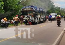 Foto: Bus con fuego en Chinandega / TN8