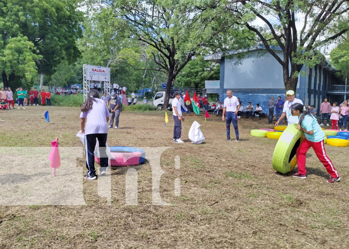 Foto: Juegos Extremos en el Instituto Ramírez Goyena / TN8