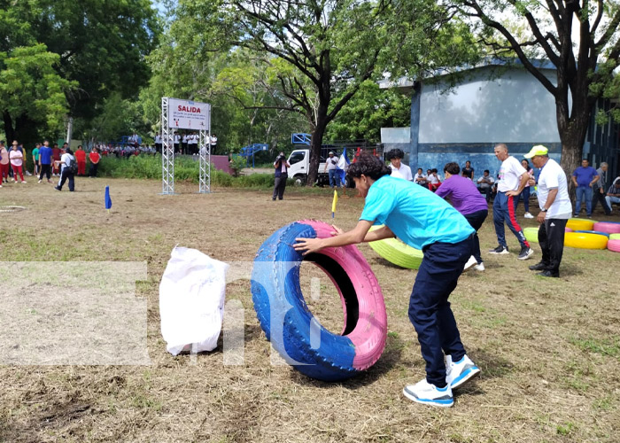 Foto: Juegos Extremos en el Instituto Ramírez Goyena / TN8