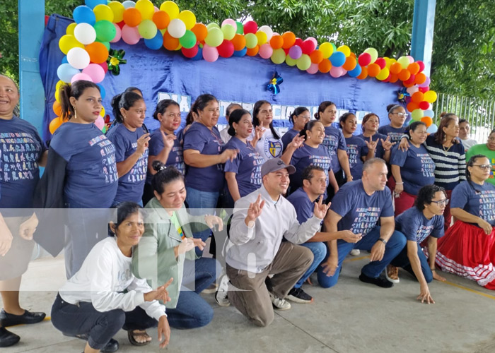 Foto: Celebración del Día del Lenguaje de Señas en el Colegio Melania Morales / TN8