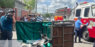 Foto: Choque entre moto y caponera en Managua / TN8