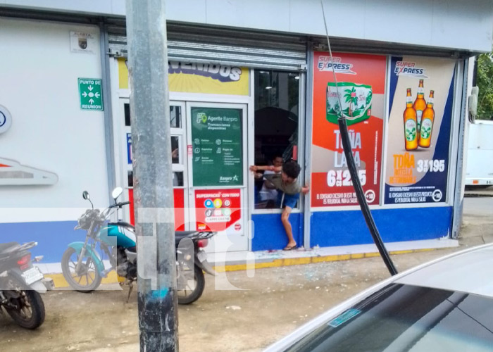 Foto: Joven inhalante de pega quiso robar en una tienda de conveniencia en el sector de El Zumen, Managua / TN8